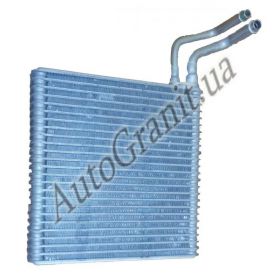 T11-8107150 Радиатор испарителя кондиционера