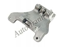 Кронштейн компрессора кондиционера на CHERY AMULET A15-8104021BD