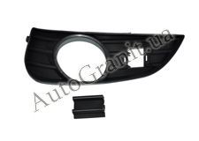 Решетка противотуманной фары левая MK2 на GEELY MK2 1018006113