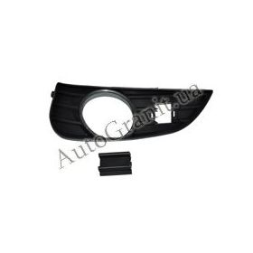 1018006113 Решетка противотуманной фары левая MK2