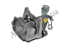 Суппорт передний левый на GEELY EC7/RV7 1064001720