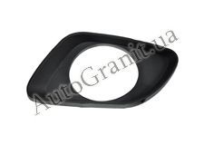 Решетка противотуманной фары правая хэтчбек на GEELY EC7/RV7 1068003024