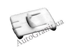 Клипса переднего сиденья правая на CHERY AMULET A11-6800019