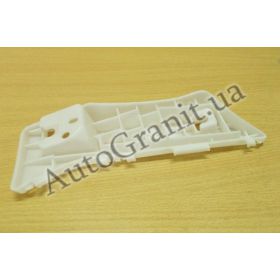 1068020533 Кронштейн переднего бампера правый EC7