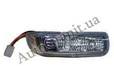 Повторитель поворота в зеркало правый EC7 на GEELY EC7/RV7 1068020436