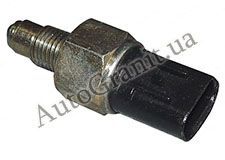 Датчик заднего хода 1,6 на BYD F3 17.02.0700F3001