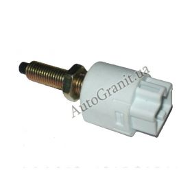 10210392-00 Датчик стоп-сигнала 1,6