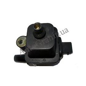 1136000175 Катушка зажигания 1,8